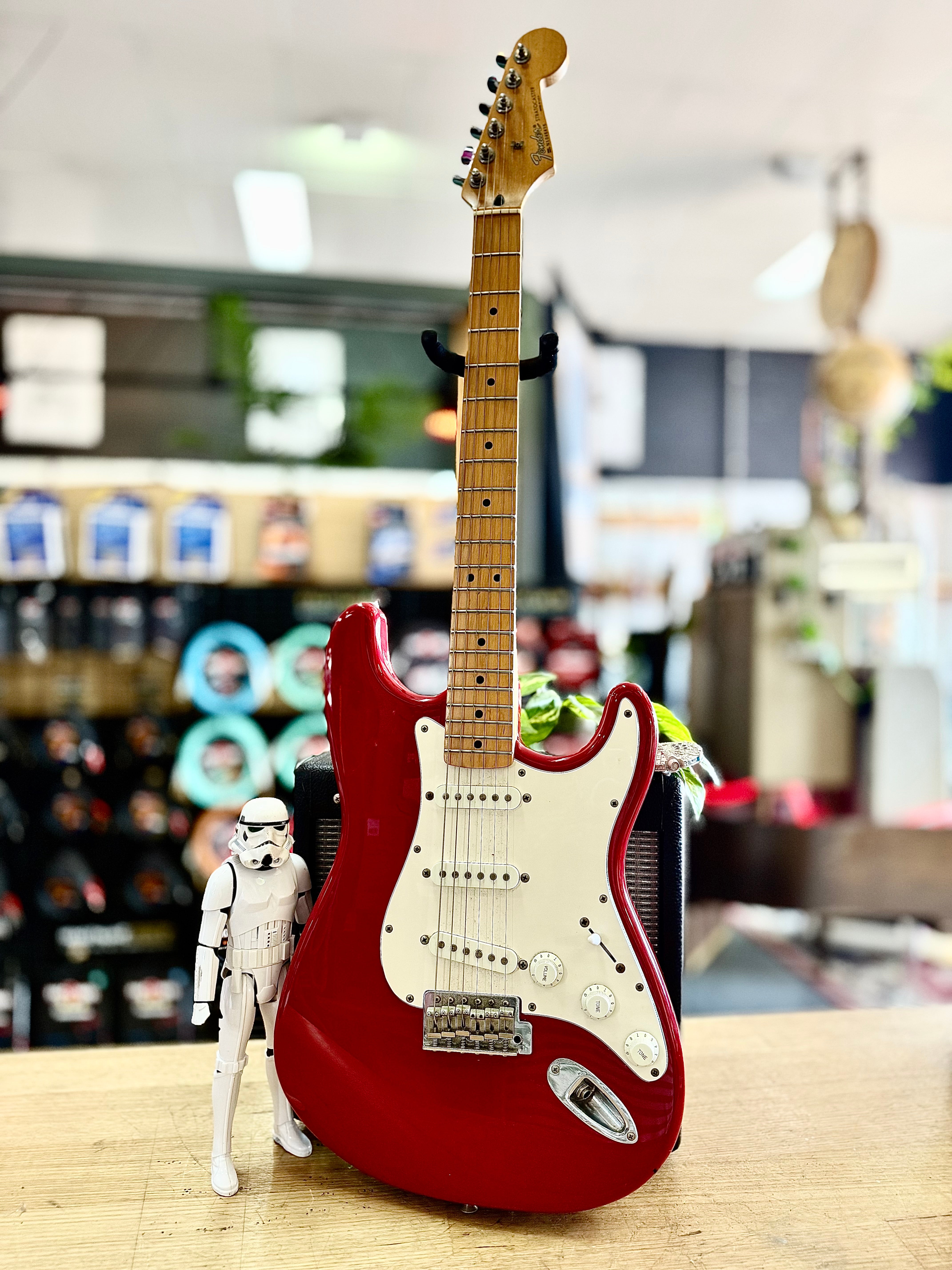Fender | American Standard Stratocaster | Dakota Red | 1991 | Pre-Loved Fender | American Standard Stratocaster | Dakota Red | 1991 | Pre-Loved